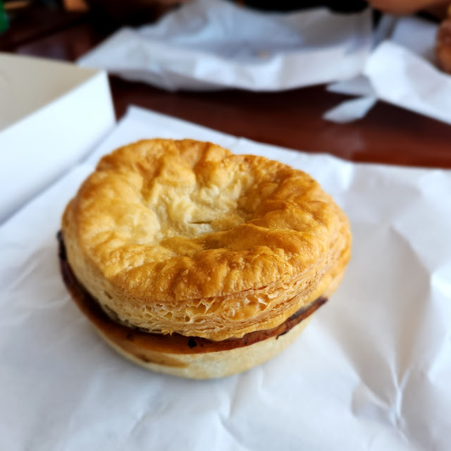 Plain Pie